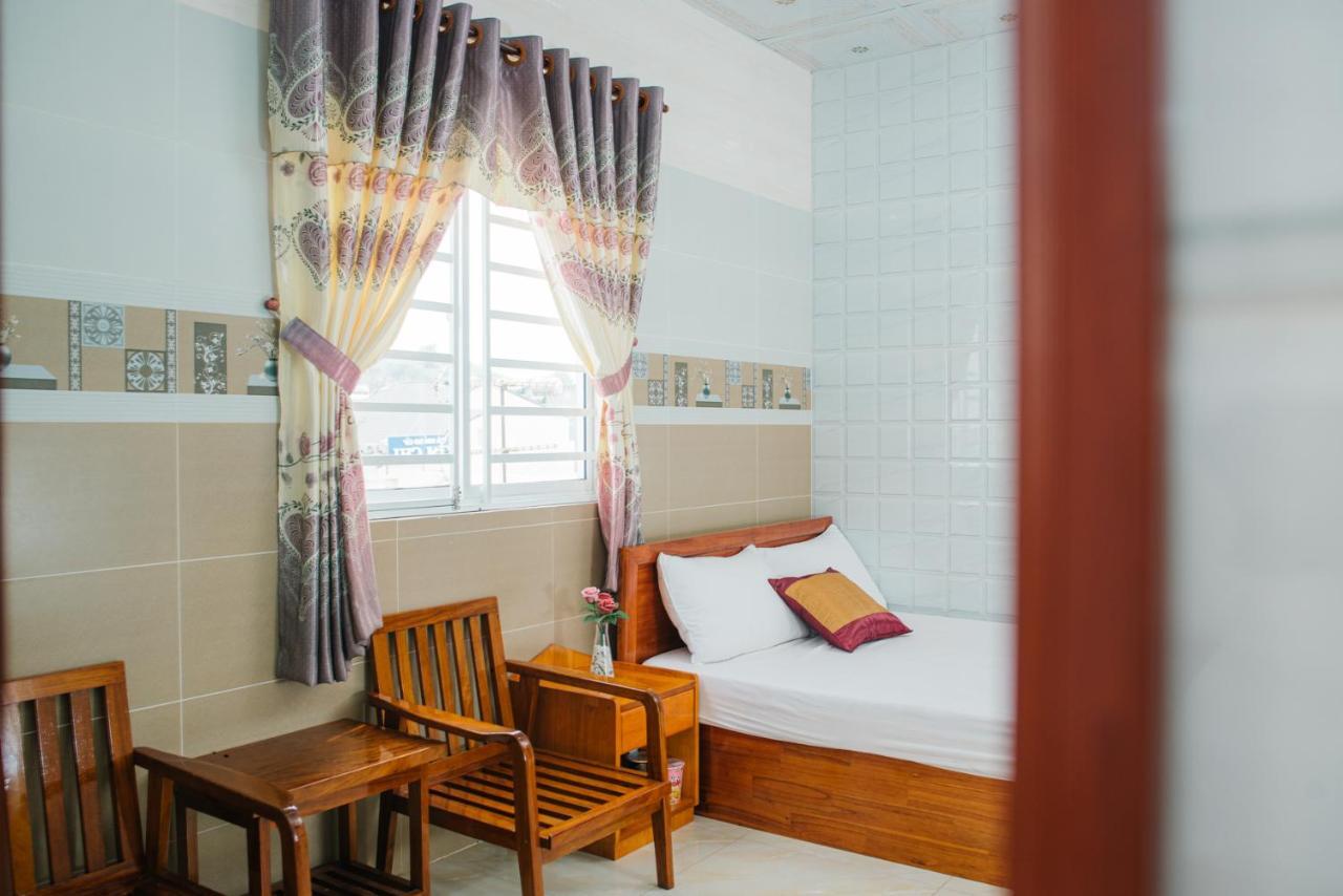 Hiep Hoa Hotel Chau Doc Esterno foto
