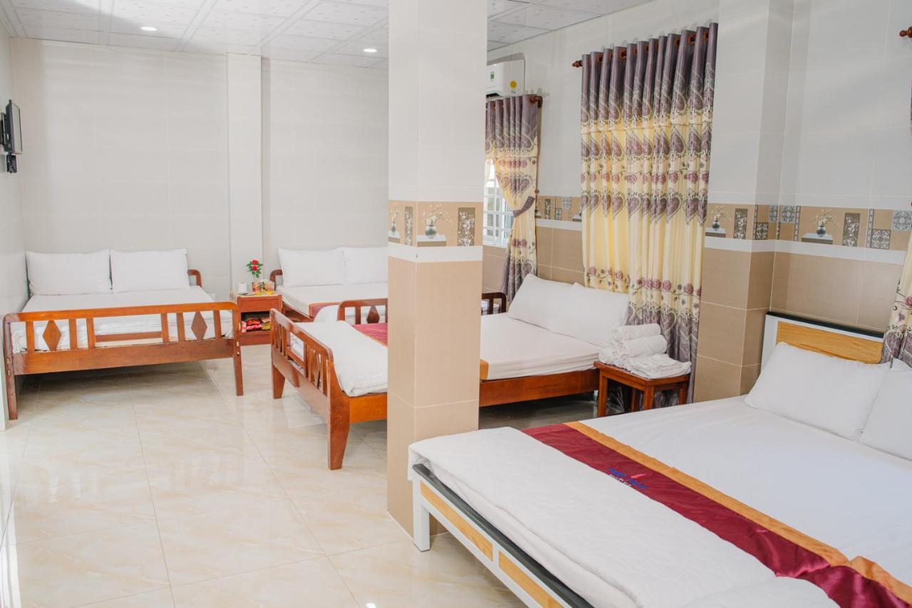 Hiep Hoa Hotel Chau Doc Esterno foto