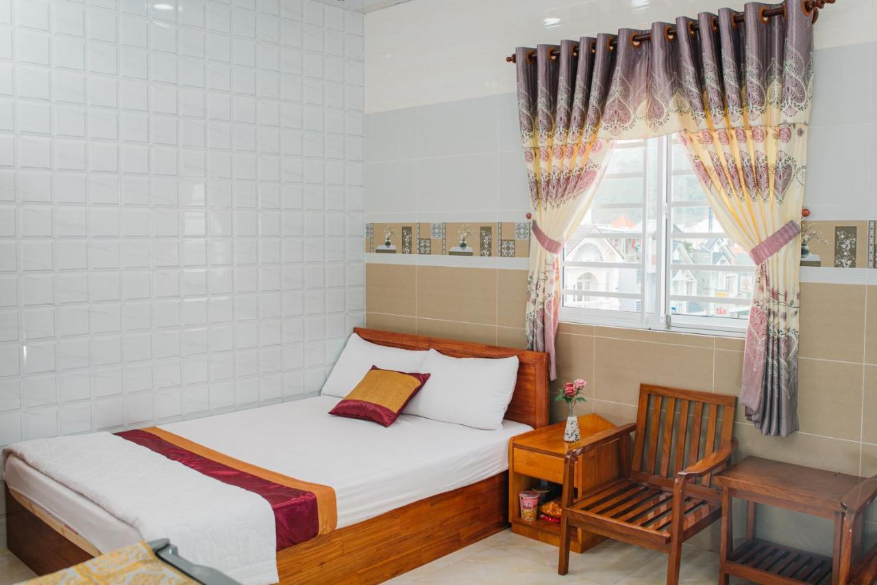 Hiep Hoa Hotel Chau Doc Esterno foto